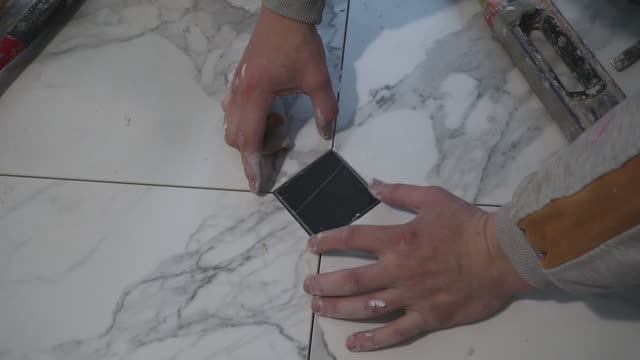 Как правильно разметить полы под плитку, с чего начать.