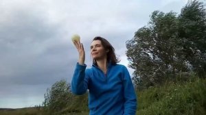 Контактное жонглирование. Бабочка