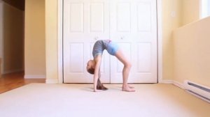 Как сделать переворот вперёд| Annae Mcnulty