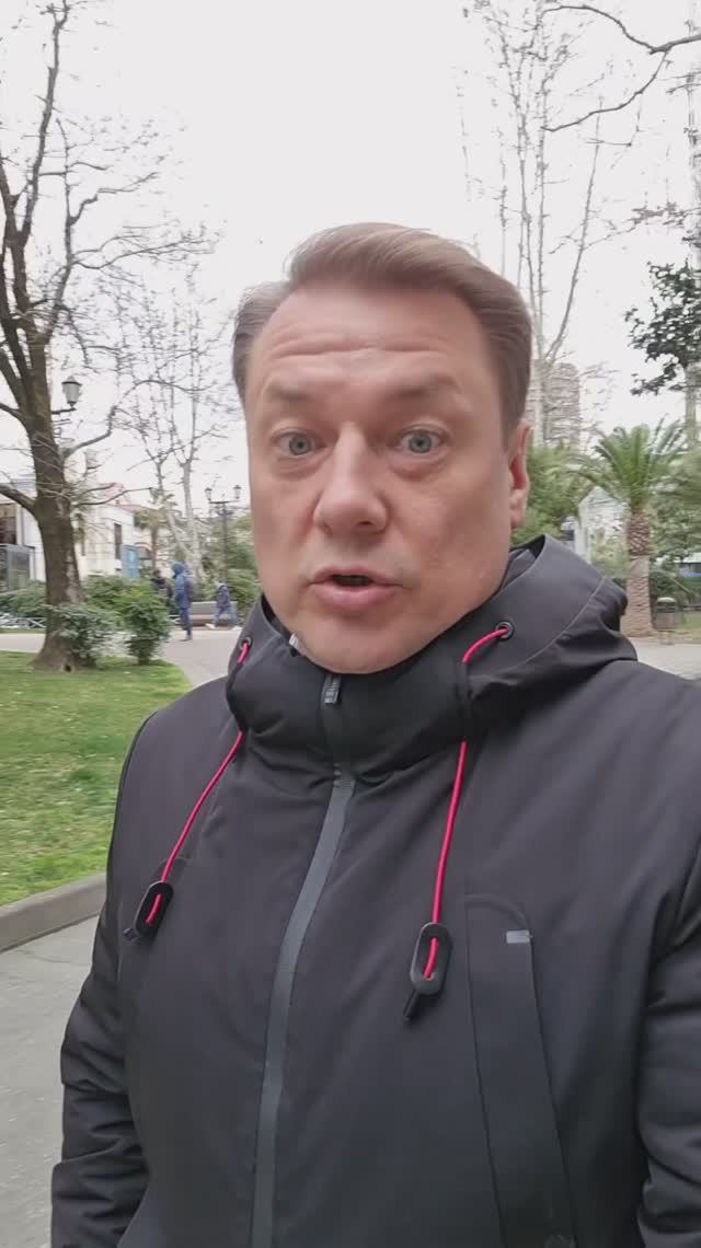 🌡️😱 Сочи: Как перейти от +25 к дубаку без предупреждения за одну ночь в марте! ❄️🌧️ #СочиПогода