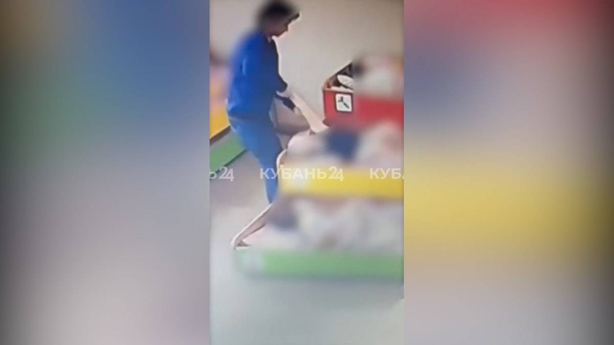 Видео грубого обращения с малышами в детсаду выложили в соцсети мамы Краснодара