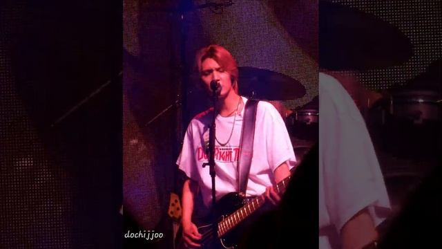 231103 Paranoid Jooyeon focus. 𝐗𝐝𝐢𝐧𝐚𝐫𝐲 𝐇𝐞𝐫𝐨𝐞𝐬〈𝐁𝐫𝐞𝐚𝐤 𝐭𝐡𝐞 𝐁𝐫𝐚𝐤𝐞〉𝐖𝐨𝐫𝐥𝐝 𝐓𝐨𝐮𝐫 𝐢𝐧 𝐒𝐞𝐨𝐮𝐥 смотреть онлайн