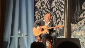 Под гитарку...