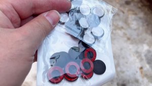 О видах декоративных заглушек болтов замка дверей с AliExpress на LADA (видео от подписчика)