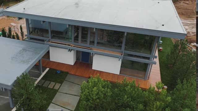 Продаётся Фахверк с плоской крышей на Новорижском шоссе. Загородный дом в лесу. RIGA 300 смотреть онлайн