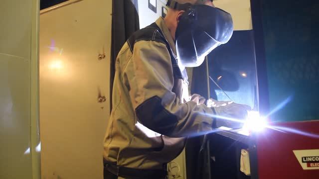 Обучение на сварщика | Учебный центр "Перспектива" смотреть онлайн