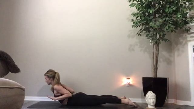 Quick Everyday Vinyasa Flow: Half Sun A Salutations | 15 Minutes смотреть онлайн