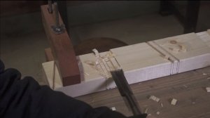 Изготовление складных козлов из бруса (подстолье весртака) мастером Хатанака