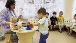 Открытое занятие по ФЭМП "Большой-маленький"  в группе младшего возраста "Конфетки"