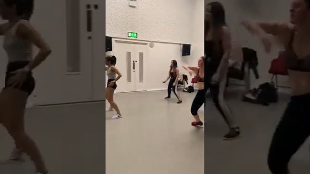 Sean Paul, Contra La Pared - Dance Workout
