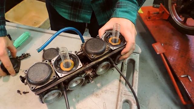 Will It Run? Pt 1/3 GPZ-550 Garage Find 1983 Kawasaki KZ смотреть онлайн