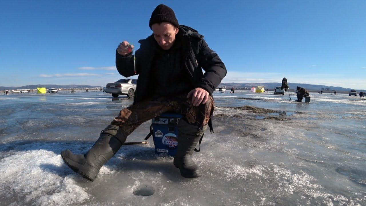 Рыбалка на карася со льда . смотреть онлайн