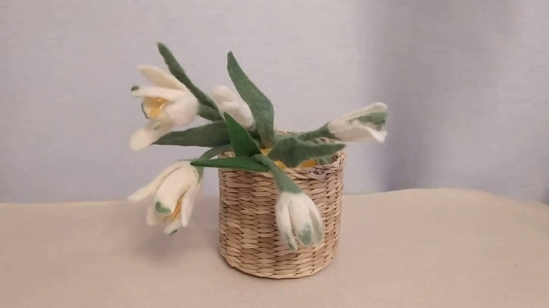 Пошаговый МК создаем подснежники в технике мокрое валяние смотреть онлайн