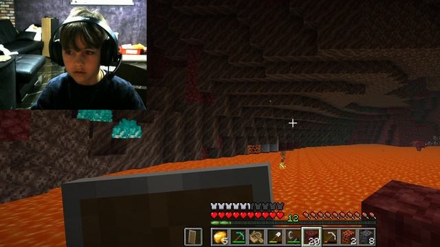 МНЕ ГРУСТНО...В MINECRAFT