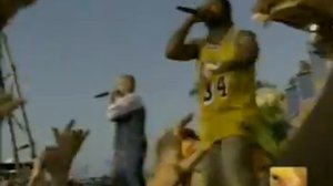 Dr  Dre ft. Eminem & Xzibit - What's The Difference (LIVE Cancun)