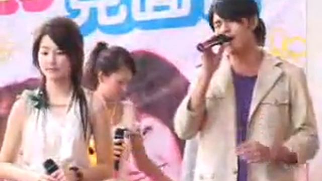 183 Club and 7 Flowers смотреть онлайн