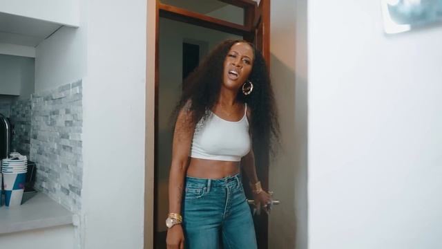 Vanessa Bling - Better Now (Official Video) смотреть онлайн