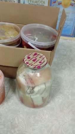 Из Наниково получаем порцию добра - 12 маскировочных сетей и домашние закаточки.mp4