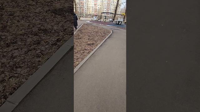 В другом пункте Яндекс маркета оказался в 90-х.