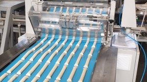 Работа оборудования Завода "СЭМЗ" по производству  сухариков