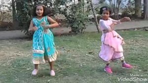 Star Kids Hula Hoop Dance . Song- First class Kalank . (Happy International Dance Day)