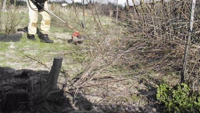 Работа насадками Триммер коса Patriot PT 555 Дисковая пила. смотреть онлайн