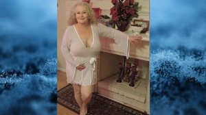 Natural OLD Woman Over 60  Attractive Mature Women 60+ Attractively Dressed Classy