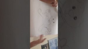 рисуем плюшевого медведя с цветами и мороженым