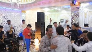 Шердил Ва Наимчон Дар Туй Шох Туя Кафондан Шох Зан Гирифт