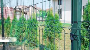 ЗАБОР ИЗ ЕВРОШТАКЕТНИКА RAL 7024 (ГРАФИТ) - СЕРИИ ПРЕМИУМ (ШАХМАТКА)