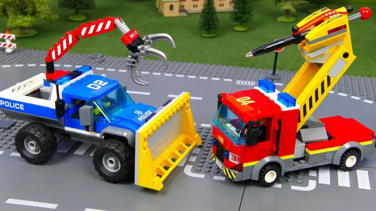 Lego Пожарная машина против полицейской машины
