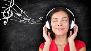 Есть только КРЕСТ между прошлым и Будущим.