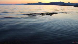 Море. Весна. Вечер на побережье