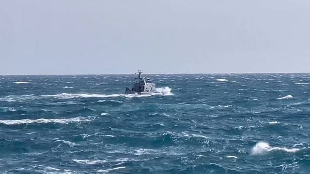 Vessel Princess Gabriella of Monaco, sailing in rough seas! @Emman’s Vlog FR