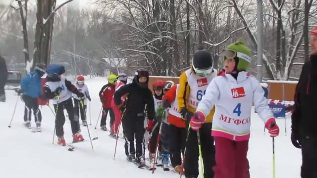 Соревнования юных горнолыжников на Воробьевых горах