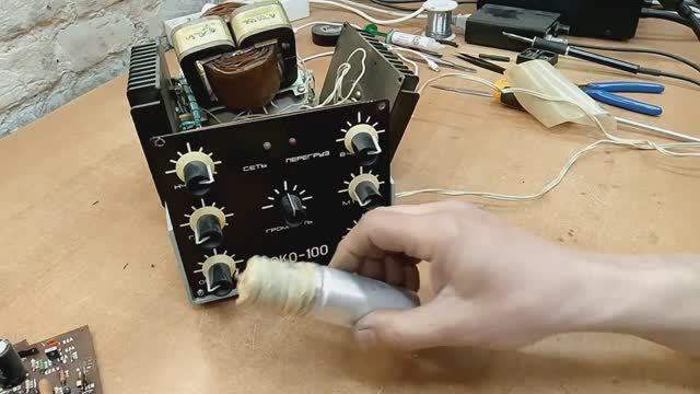 ЭСКО-100. Взорвался советский конденсатор. смотреть онлайн