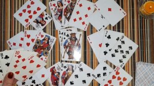 Любовный треугольник 🔺️ Крестовый король и две ❤️дамы♦️