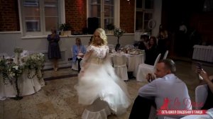 САМЫЙ ЛУЧШИЙ СВАДЕБНЫЙ ТАНЕЦ С СЮРПРИЗОМ 2022 ГОДА THE BEST WEDDING DANCE