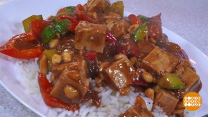 Готовим жареный арахис с овощами и рисом. Доброе утро. Фрагмент выпуска от 21.03.2025