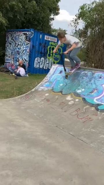 Welcome…#shorts #grind #scooter #scoot #subscribe смотреть онлайн