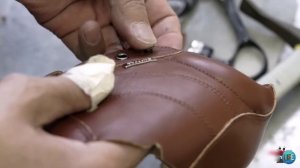 Как шьют обувь