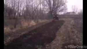 Весенняя пахота с бороной