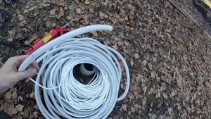 ПСИХАНУЛ И СДЕЛАЛ ВОДОПРОВОД ИЗ КОЛОДЦА. ГЛУБИНА 2 МЕТРА ДЛИНА 25