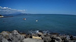 Прикормочный карповый кораблик Амур. Испытание на море.