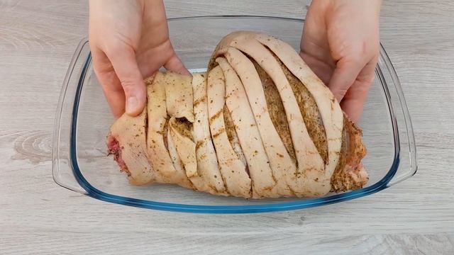 Из свиной рульки, приложив немного усилий, получаю вкусное мясное блюдо.