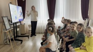 Слушание музыки "Картинная галерея в детском саду". Старшая группа "Зефирки"