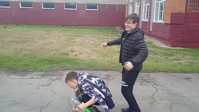 Алкаши идут под фонк смотреть онлайн