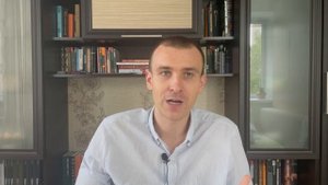 Зачем интересоваться политикой