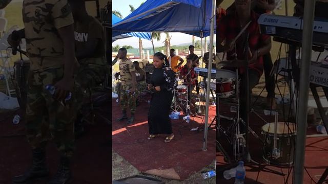 Power mercury band is with Prisca(obra) смотреть онлайн