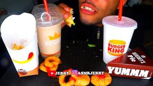 ASMR BURGER KING CHICKEN NUGGETS ONION RINGS FRENCH FRIES CHEESEBURGER CHOCOLATE MILKSHAKE HERSEY'